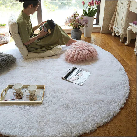 TAPETE REDONDO DE PELO – O DETALHE QUE TRANSFORMA SUA CASA EM UM AMBIENTE ELEGANTE