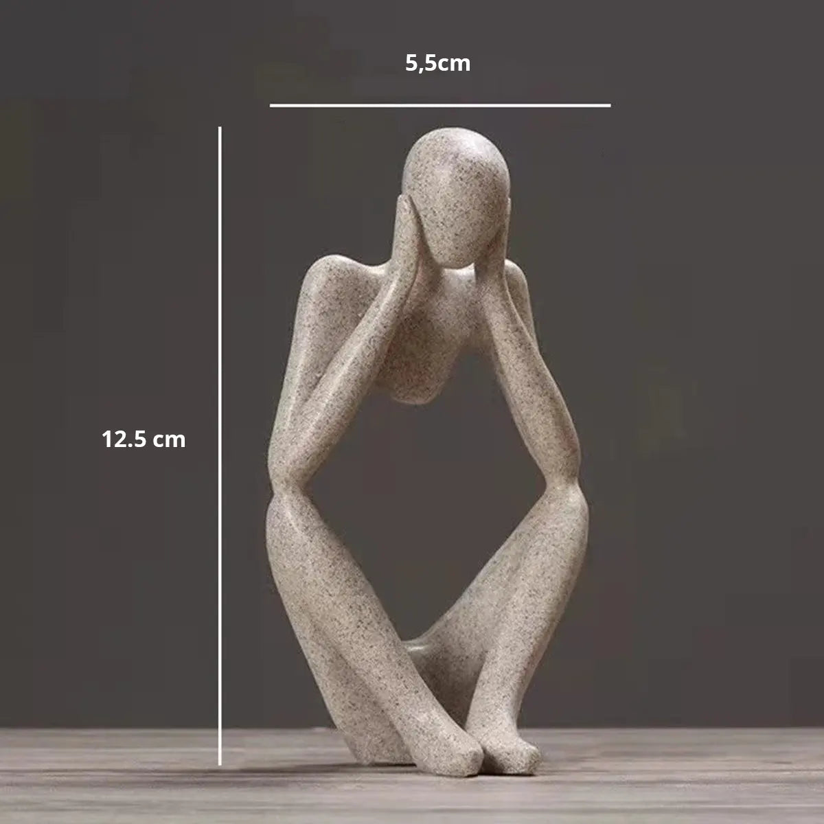Estátua Pensador Abstrata