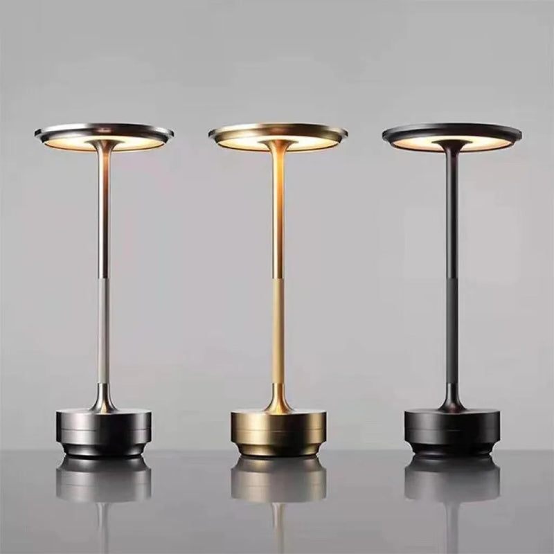 Luminária de Mesa LED Sem Fio Metal Ligths Copenhagen