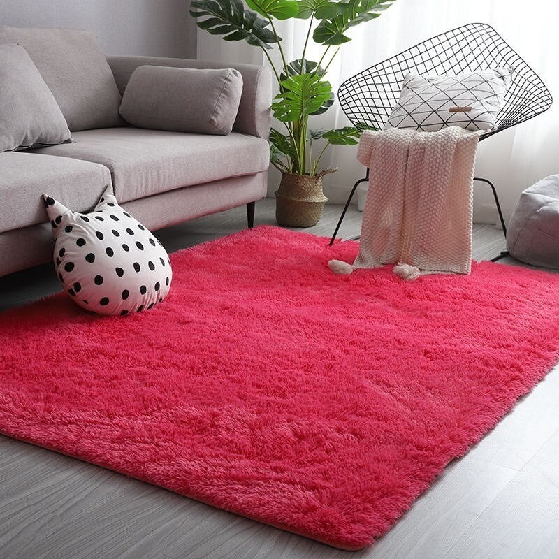 TAPETE PELUDO – CONFORTO E ELEGÂNCIA PARA SUA SALA